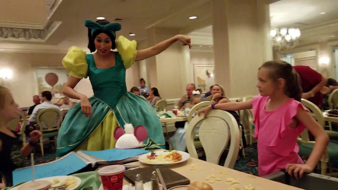 Meeting Cinderellas Step Sisters  At  1900 Park Fare | Walt Disney World Resort