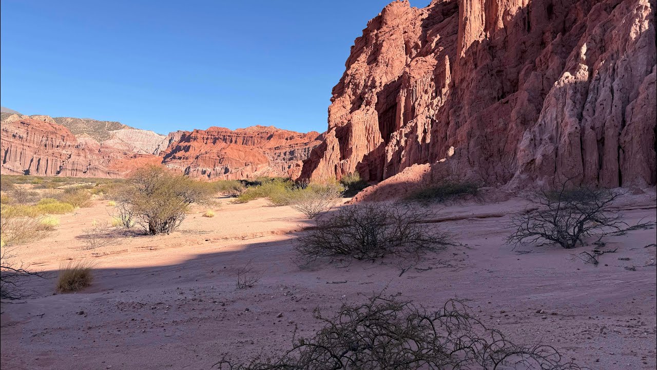 El viento habla - no dualidad radical