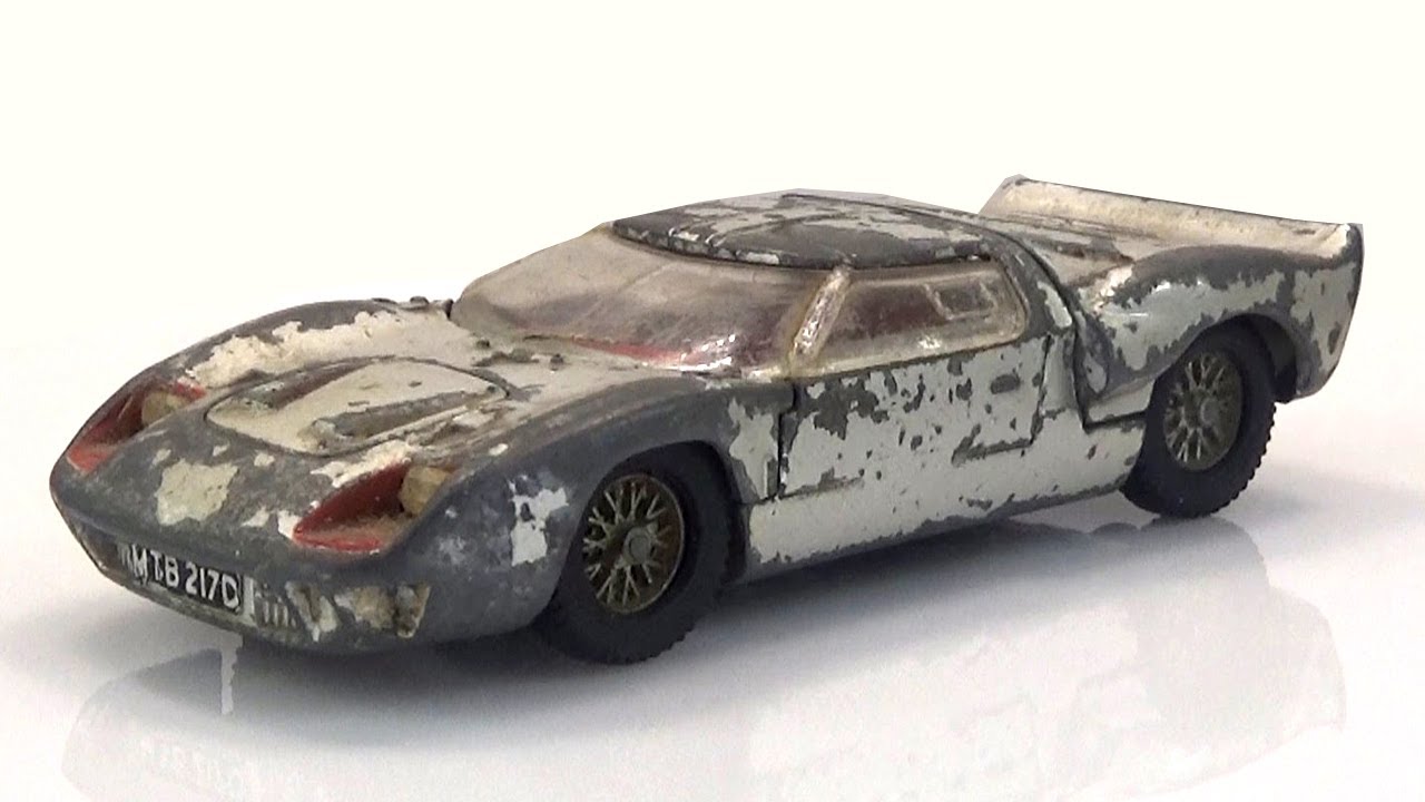 Ford GT 40 Le Mans Dinky №215 полный ремонт. Литая модель игрушки.