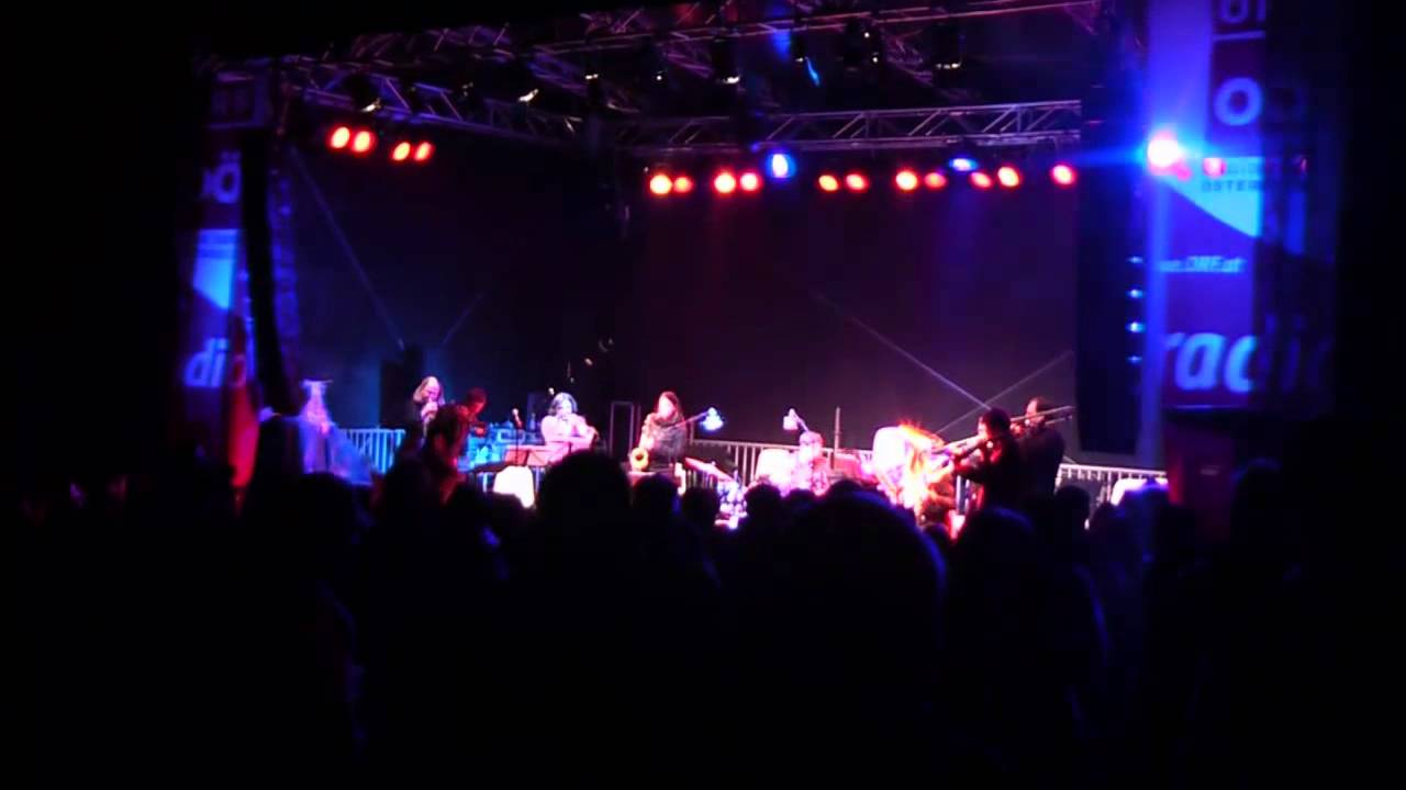 Bullhorns - Back in Black - Woodstock der Blasmusik 2011