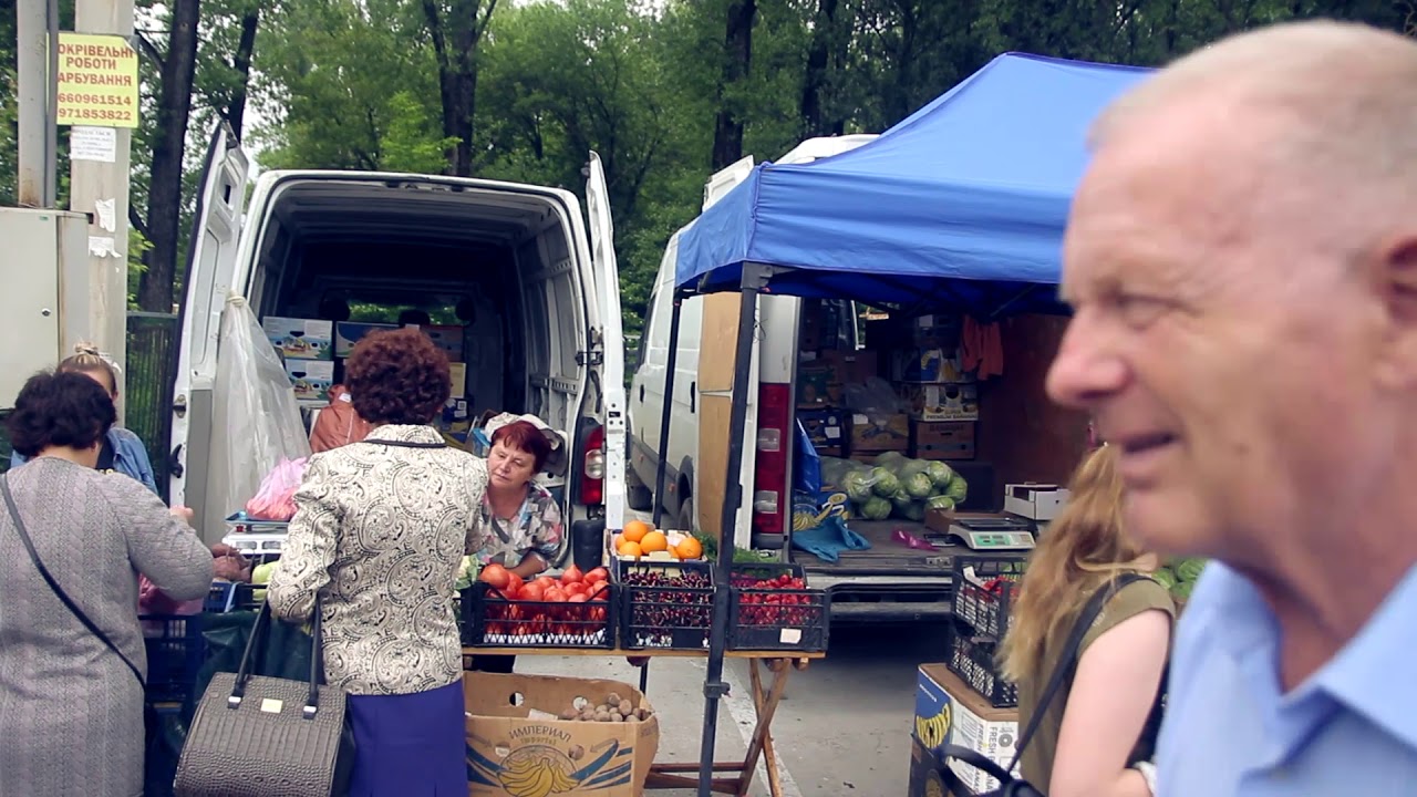 Овочевий ринок біля парку Новонароджених: перший конфлікт