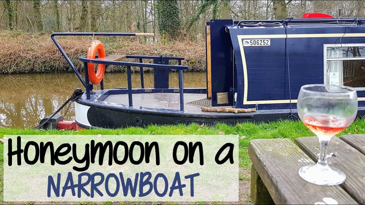 Narrowboat Hire Honeymoon Adventure | The Carpenter's Daughter