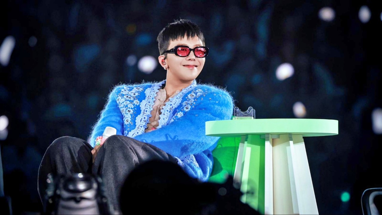 Прямая трансляция первой встречи G-DRAGON с «семьей» [FAM+ILY : FAMILY : FAM I LOVE YOU]