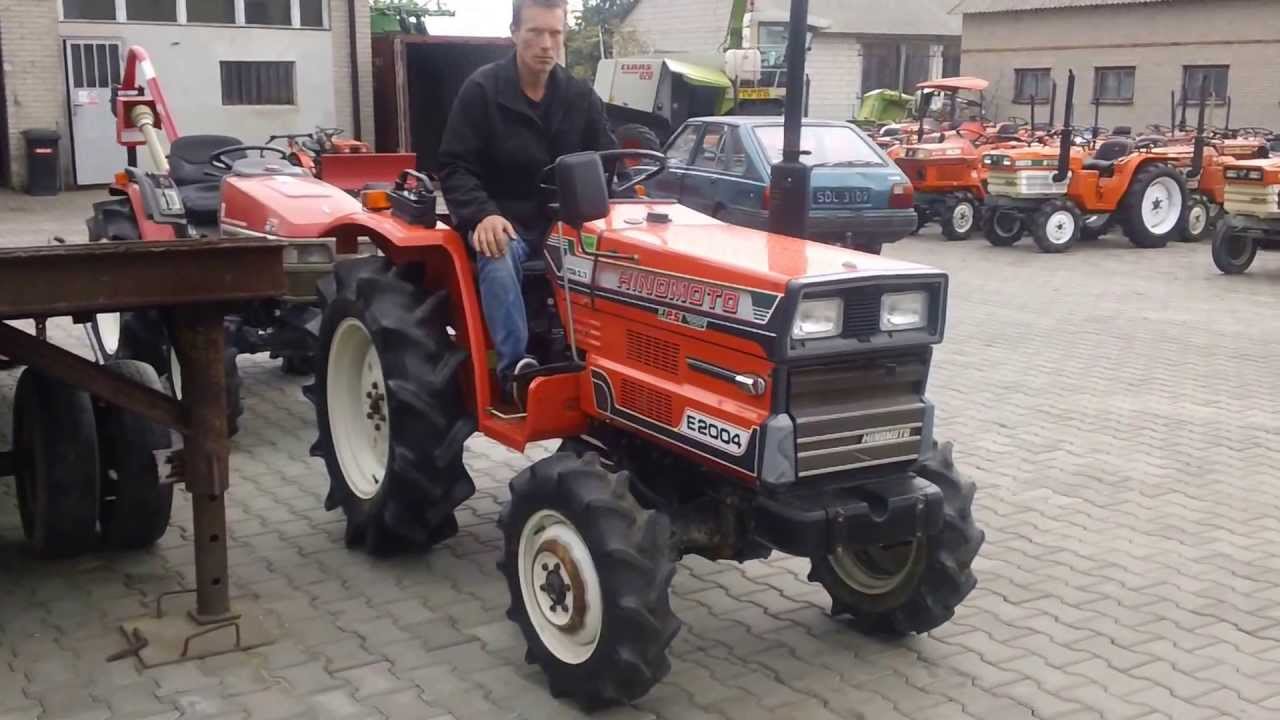 Traktor japoński 4x4 HINOMOTO E 2004 moc 20KM. www.akant-ogrody.pl