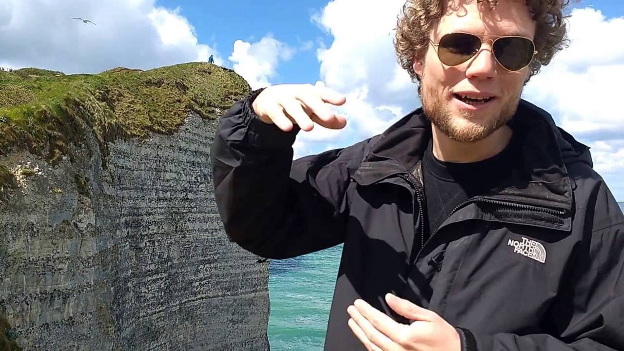 Sedimentair Gesteente: Kalksteen (Etretat, Normandi&euml;)