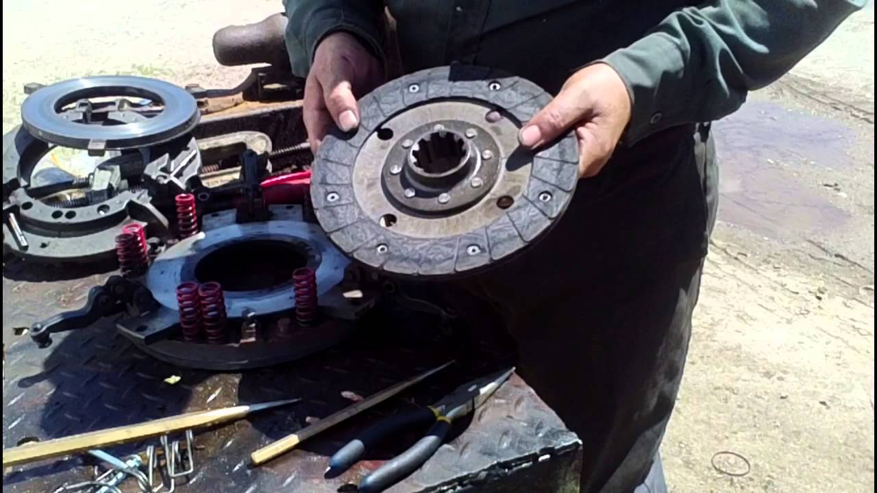 Замена удерживающего диска в двухступенчатой ​​нажимной пластине