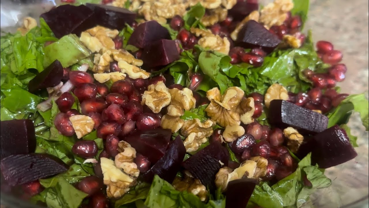 سلطة الشمندر الملوكية تنافس سلطات مطاعم ٥ نجوم بنصحكم فيها 😍😋