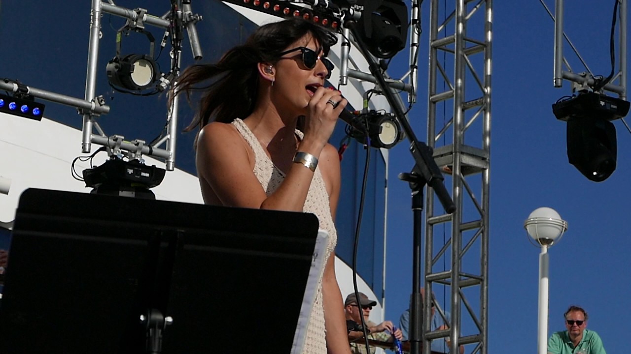 Nicki Bluhm & The Gramblers - Woman Be Wise - 2/8/17 KTBA Cruise