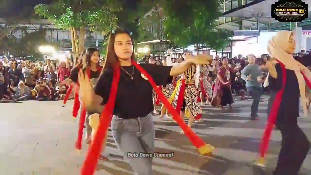 Tarian Musisi Jatilan Generasi Mojokerto Acara Bolo Reog ramadhan - Reog Ponorogo 