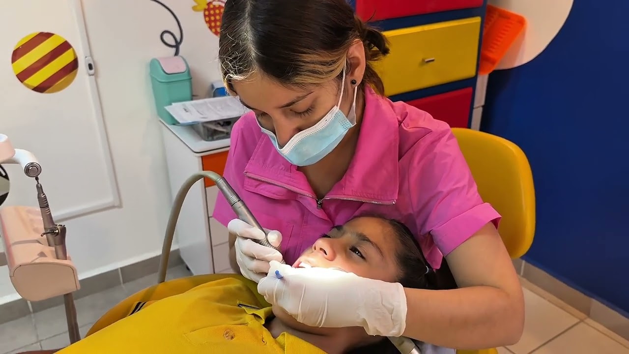 LIMPIEZA DENTAL EN CLINIKIDS
