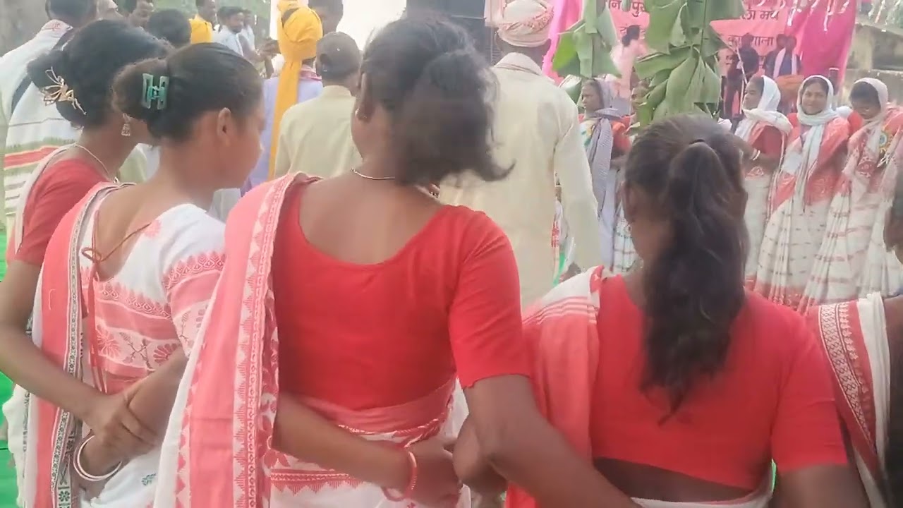 छोटानागपुर मुण्डा सांस्कृतिक कला मंच बारी टोला में मुंडारी सांस्कृतिक कार्यक्रम