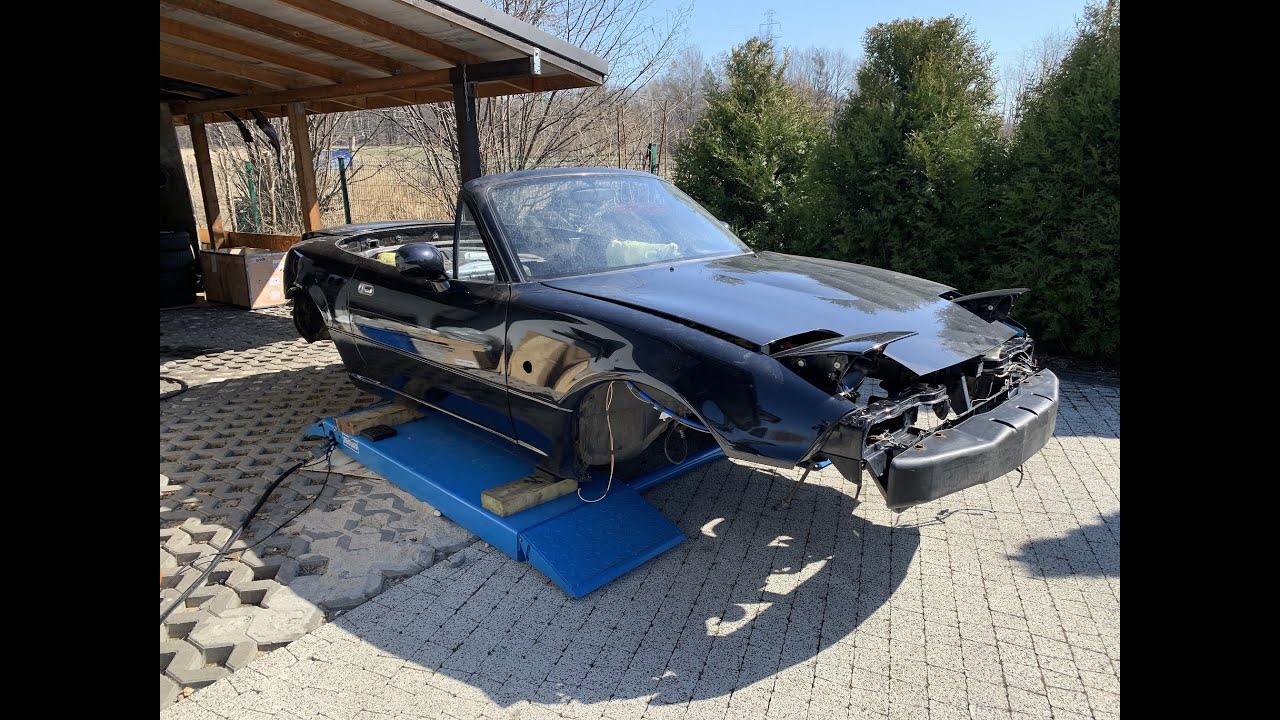 100% DYI Mazda Mx5 Miata restoration project, part 5/6: refurbishment time-lapse