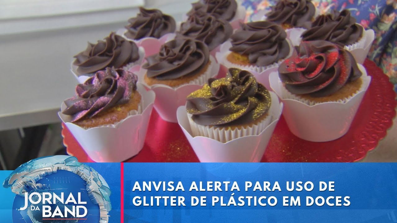 Anvisa alerta para uso de glitter de plástico em doces | Jornal da Band