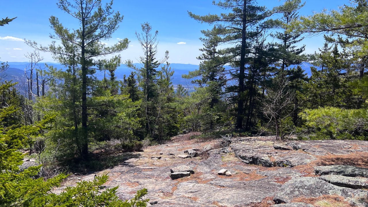 Hiking Mount Kearsarge North: A Challenging Trail with Stunning Views