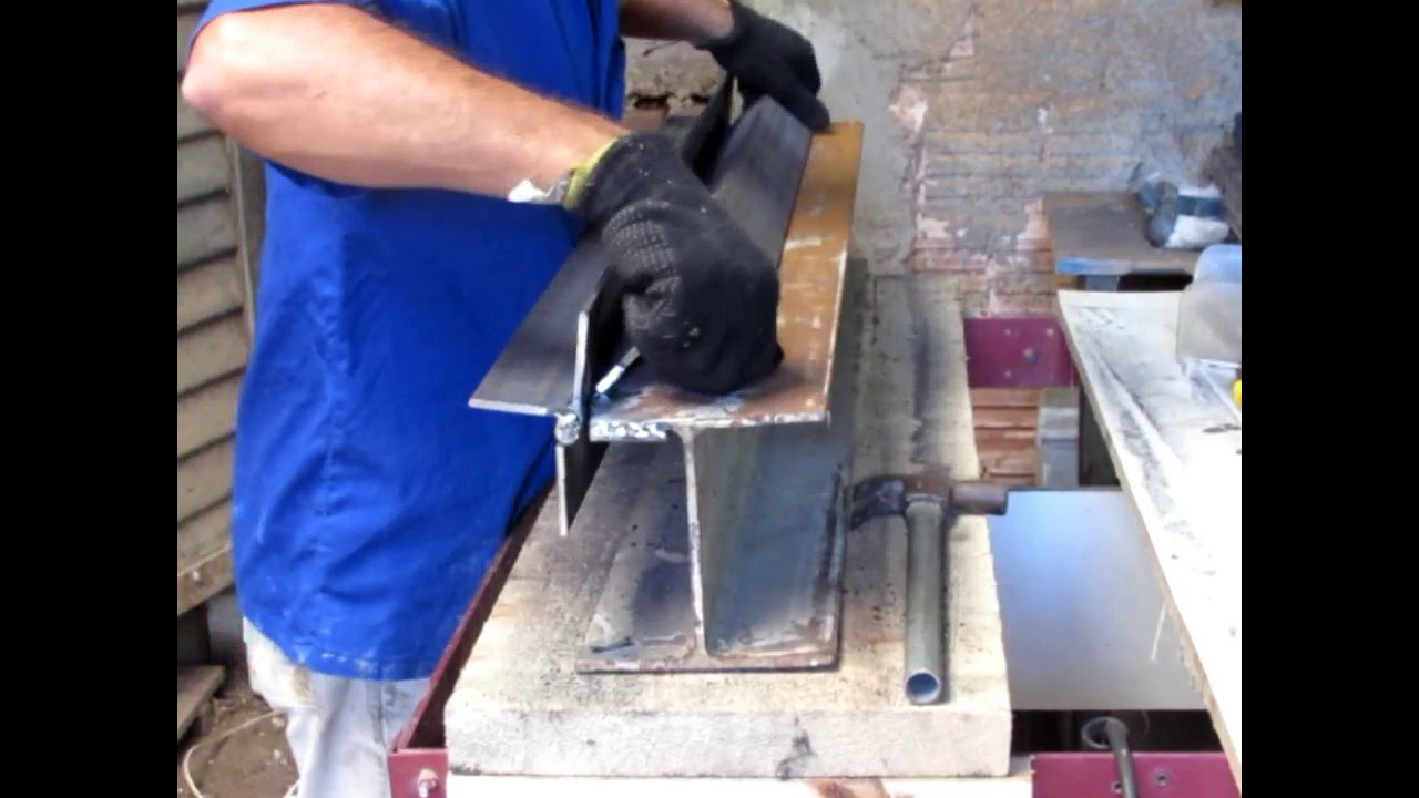 como fazer uma dobradeira de chapa