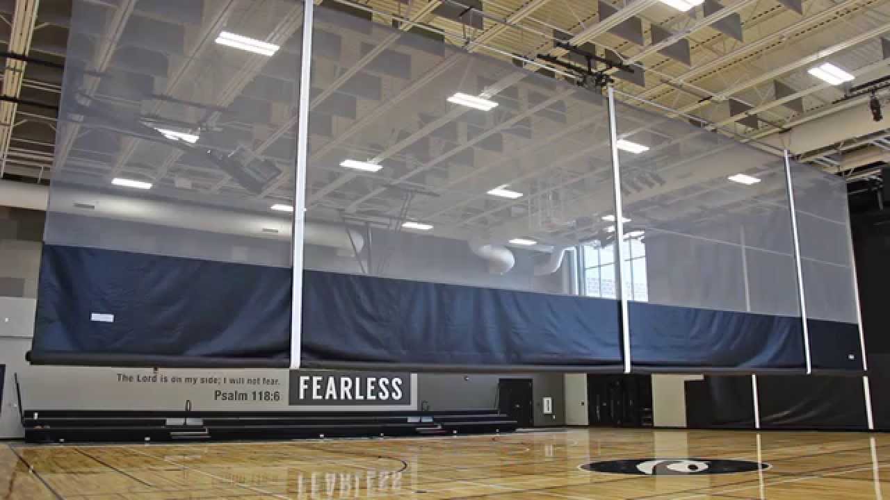 675 Roll Up Divider Curtain