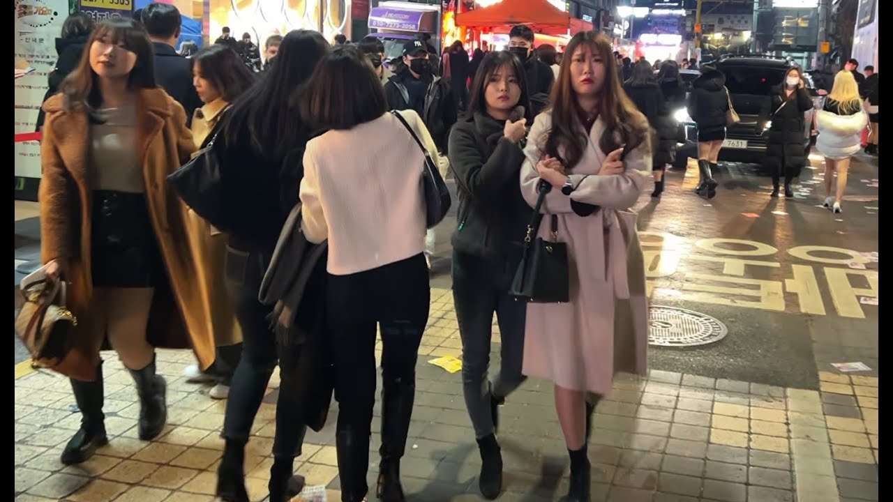 [4K]🔥Friday Night, Walking in Gangnam Club Streets - Nightlife - Walking Tour SEOUL KOREA 2022