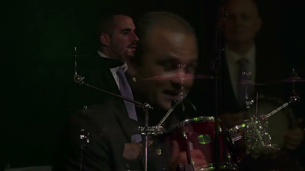 AMC | NINO BRAVO EN CONCIERTO - Manuel Calero García