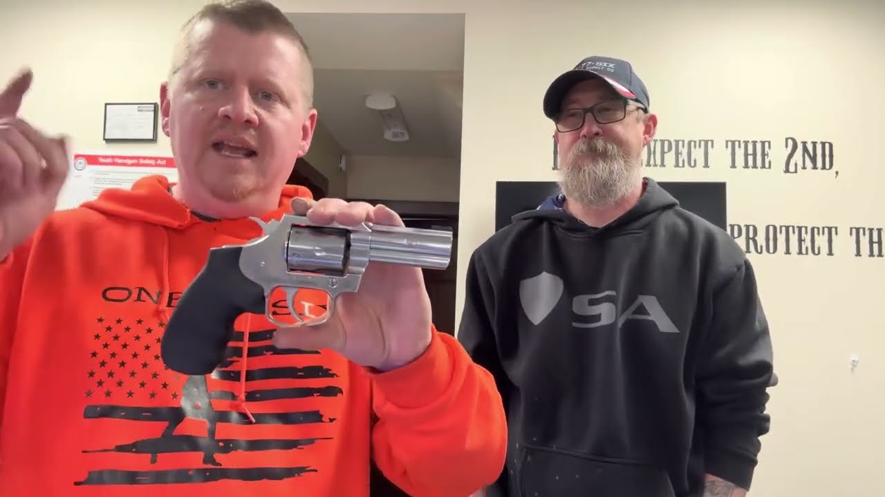 Colt King Cobra  357 mag VS Ruger SP101 357 mag
