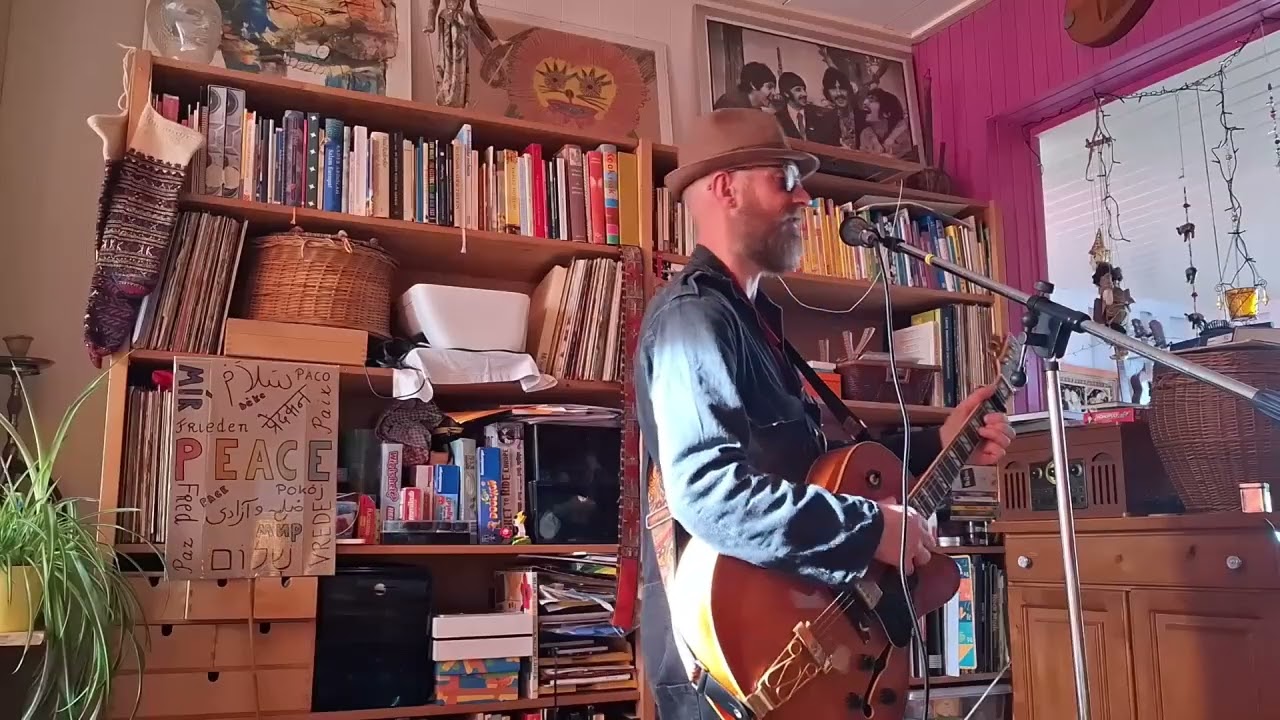 And i love her ''The Beatles'' cover by Romke Sijtsma #romke #beatlescover
