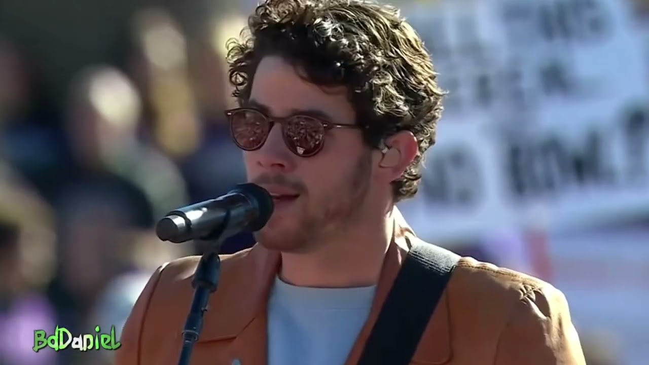 Jonas Brothers - Leave Before You Love Me (Live) College GameDay!