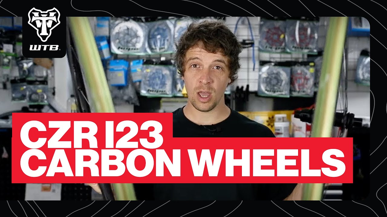 CZR i23 Carbon Wheels