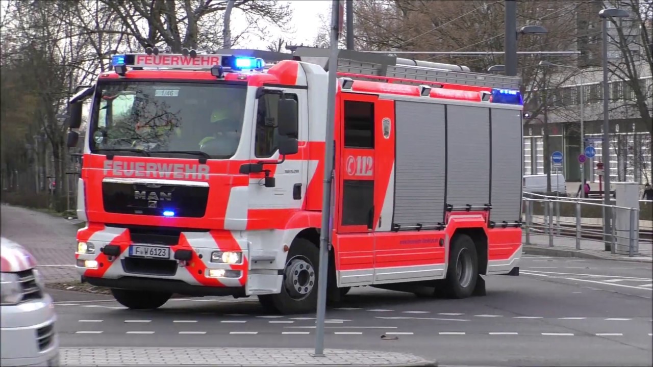 [Zusammenschnitt] Einsatzfahrten Feuerwehr + Rettungsdienst Frankfurt am Main