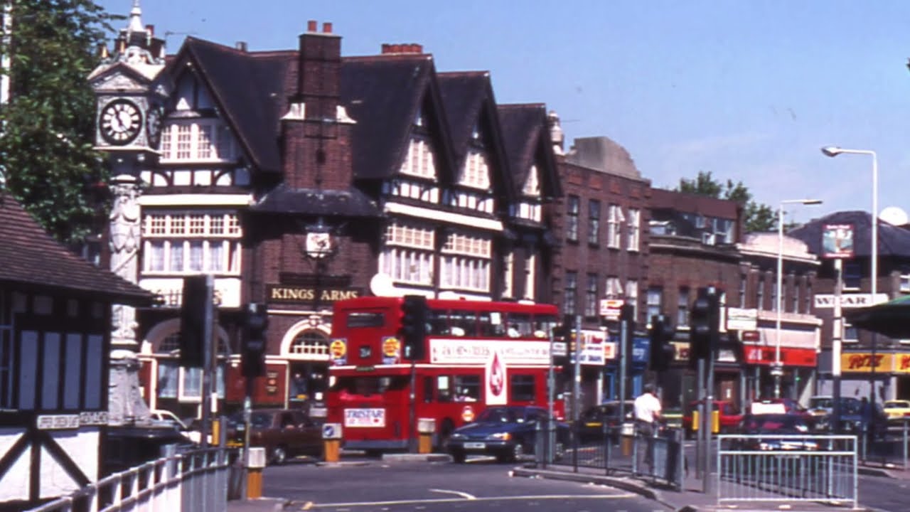 Mitcham Fair Green in 1990