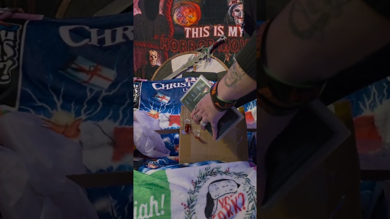 BEST MOVIE EVER MADE 👌 #fyp #vintage #vhs 