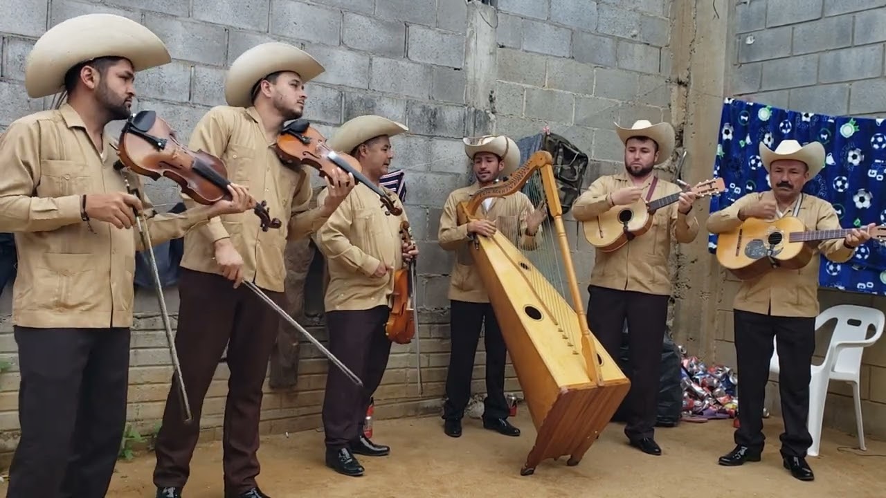 Los Marineros De Tepalcatepec.  La Nube