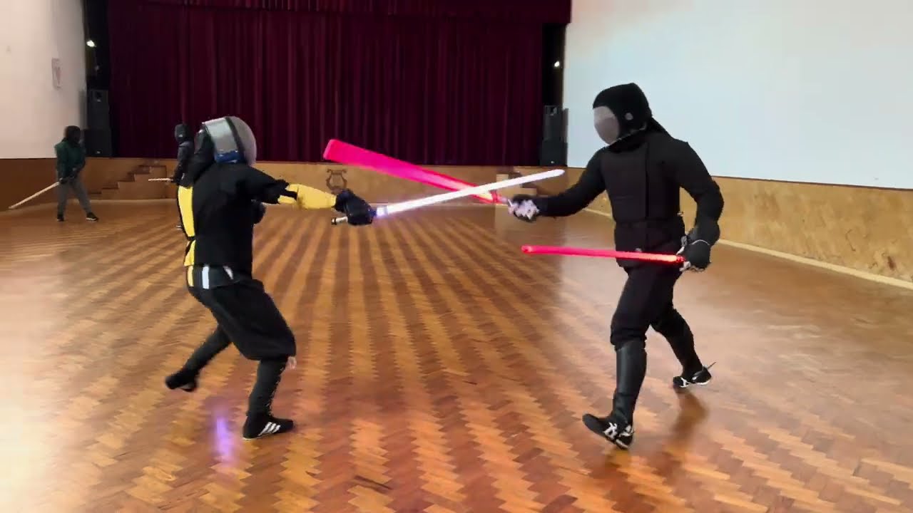 Lightsaber Dual Wield and Staff - Jedi Knight Miguel vs Darth Rui