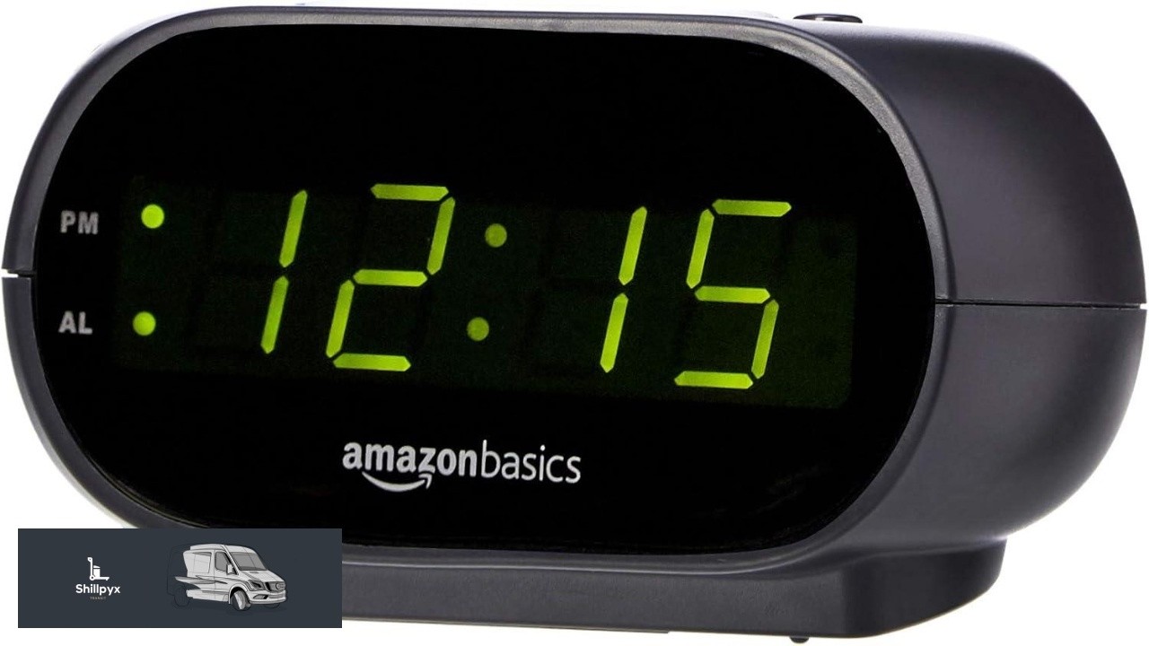 Маленькие цифровые овальные будильники Amazon Basics со светодиодным дисплеем, ночником и функцие...