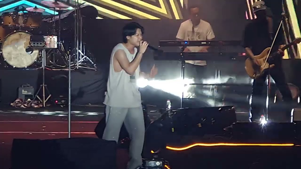 RONY PARULIAN TAK ADA YANG SEPERTIMU LIVE AT PARKIR TIMUR SENAYAN 10 AGUSTUS 2025