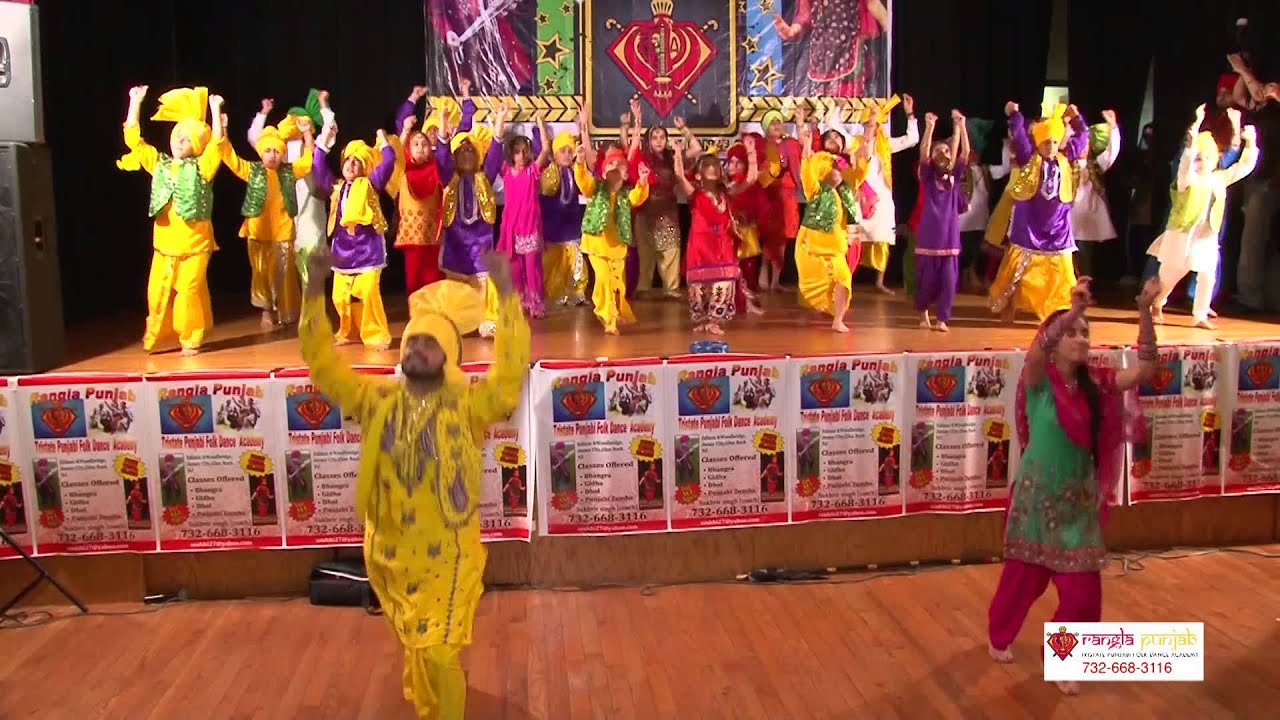 First Performance by Little Kids at Rangla Punjab Academy Diwali Mela 2014