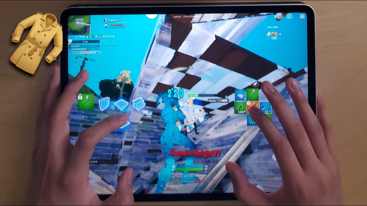 No Hoodie 🧥 + Handcam (Fortnite Montage)