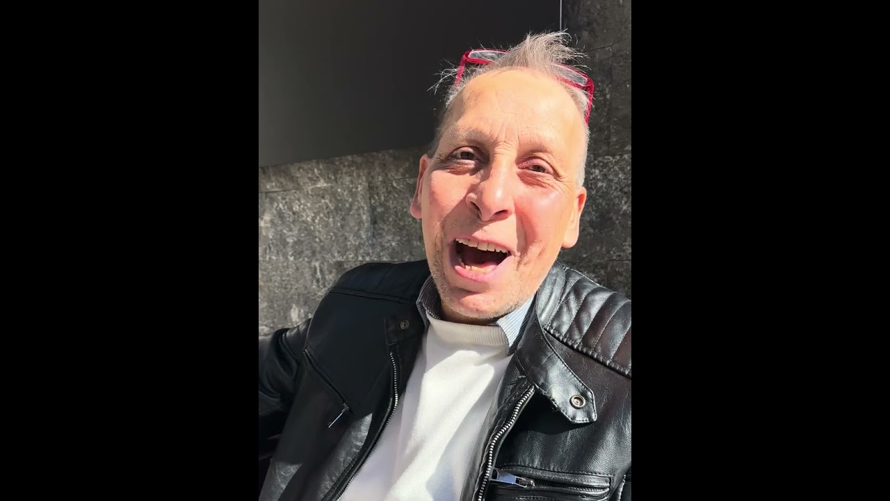 Salernitana - Benevento: il commento del bomber Pino Apicella
