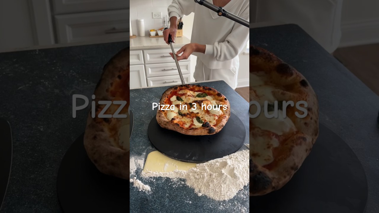 Neapolitan style pizza in 3 hours 🍕🍕🍕 #recipe in #description