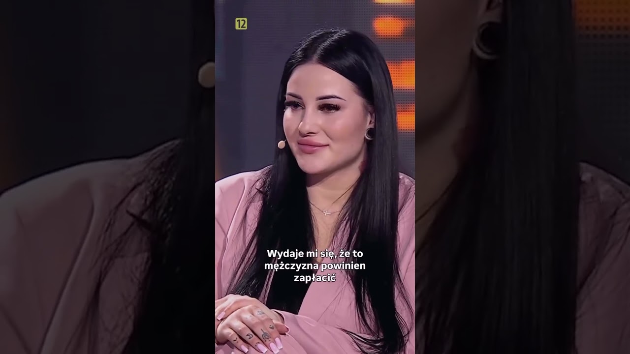 Kelner podaje rachunek, co dalej? ✨