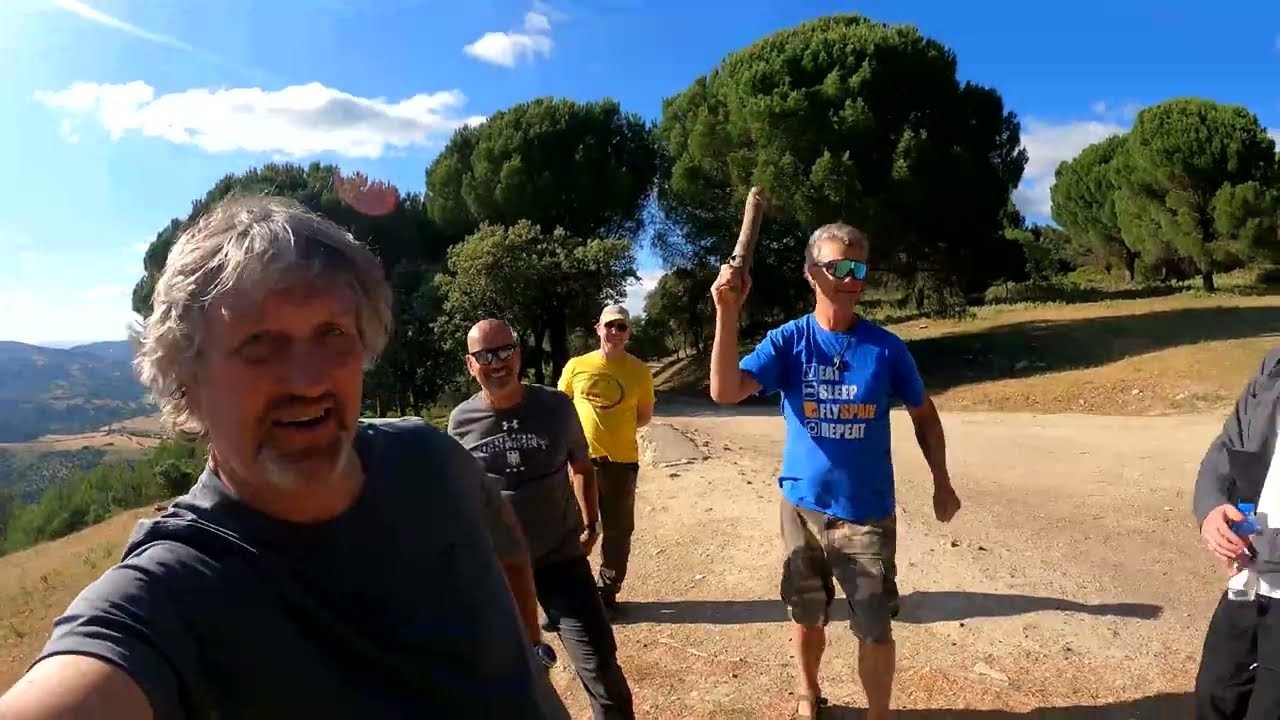 I landed in a Hedge - Paragliding at El Bosque - Sunset Flight