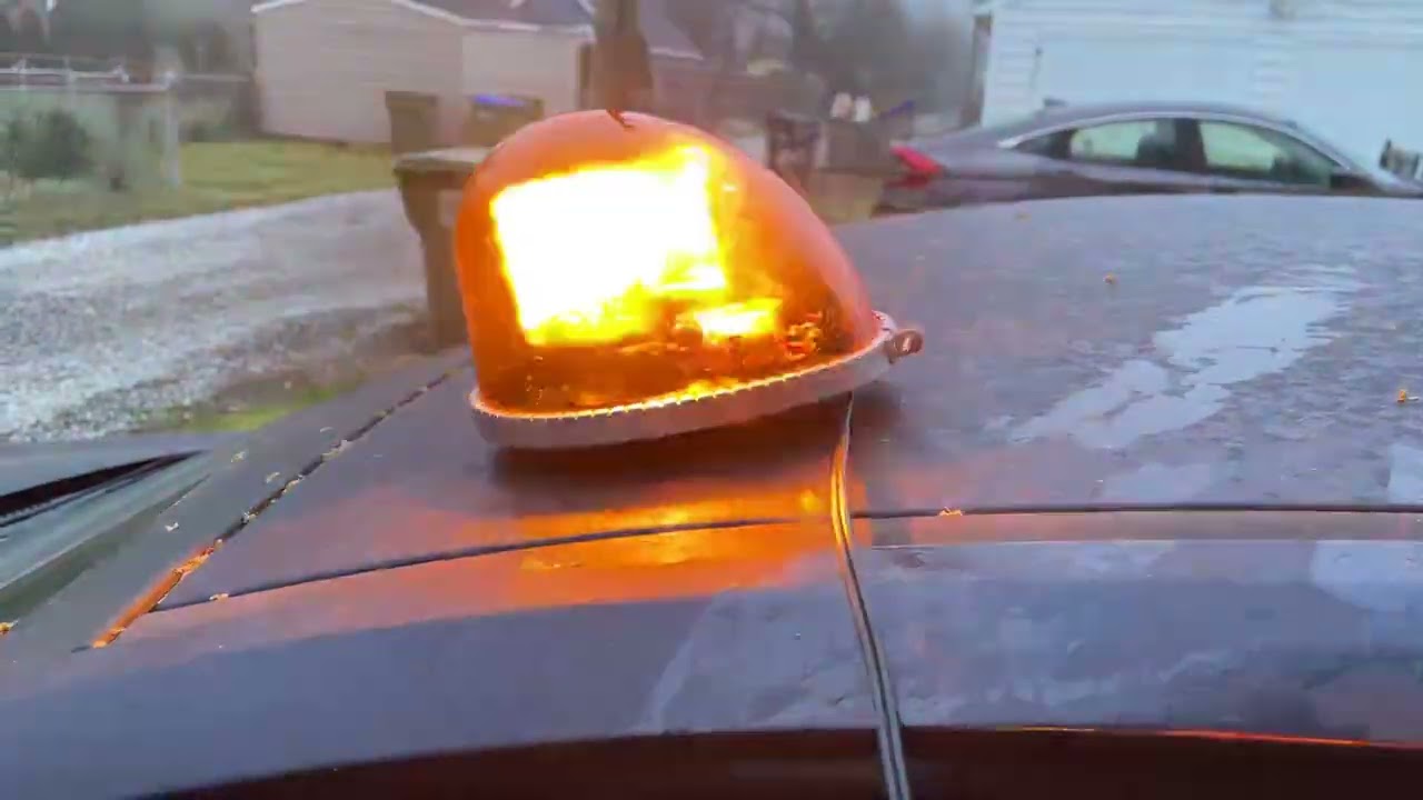 Star 1166HM SVP 1166  Kojack Light  and Ecco 5813A-MG Magnetic Amber Emergency Rotating Beacon