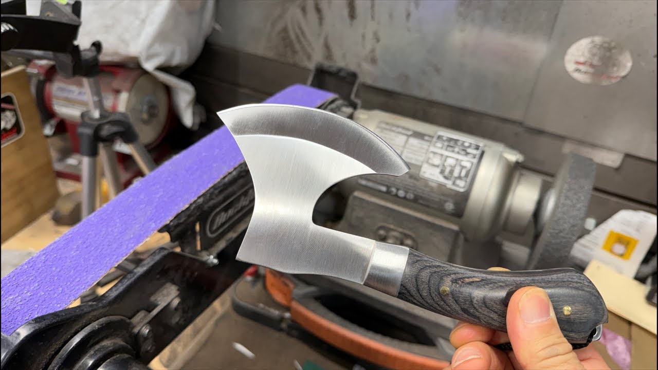 Sharpening hatchet ￼