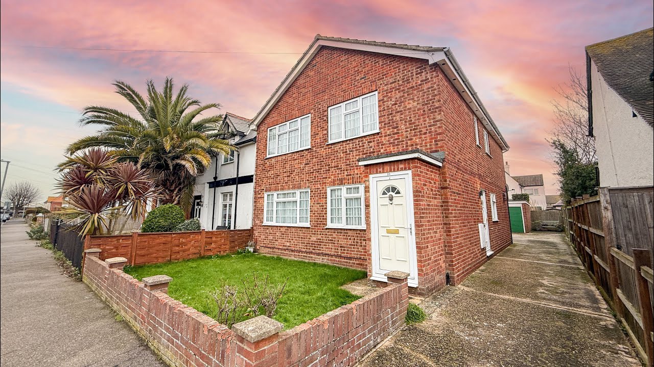 DETACHED BLOCK OF 2 x TWO BED MAISONETTES JUST 150m FROM RAILWAY STATION - FREEHOLD INCLUDED WITHIN