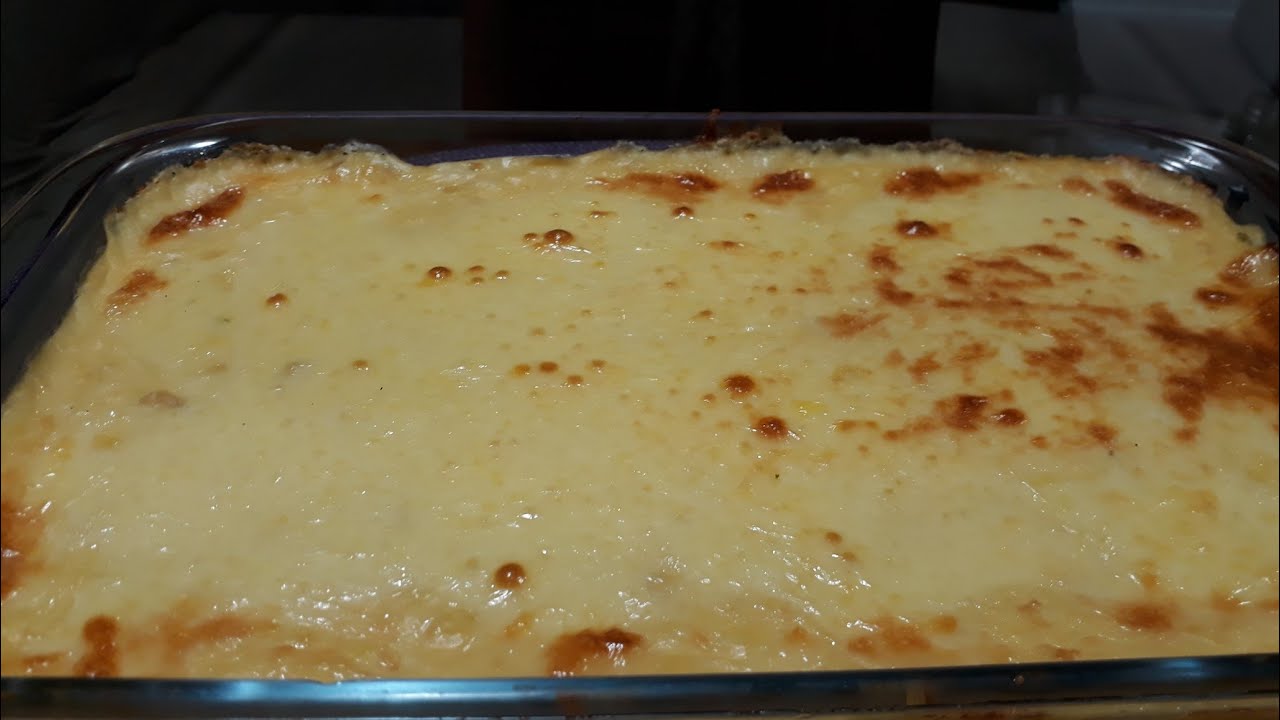 ESCONDIDINHO DE CARNE DE SOL COM MANDIOCA