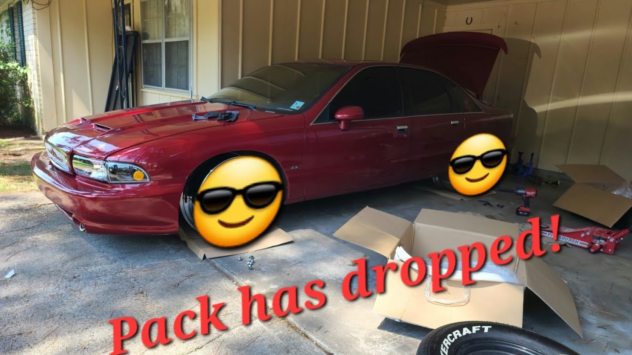 Mounting up my 24 inch rucci wheels on my 94 caprice
