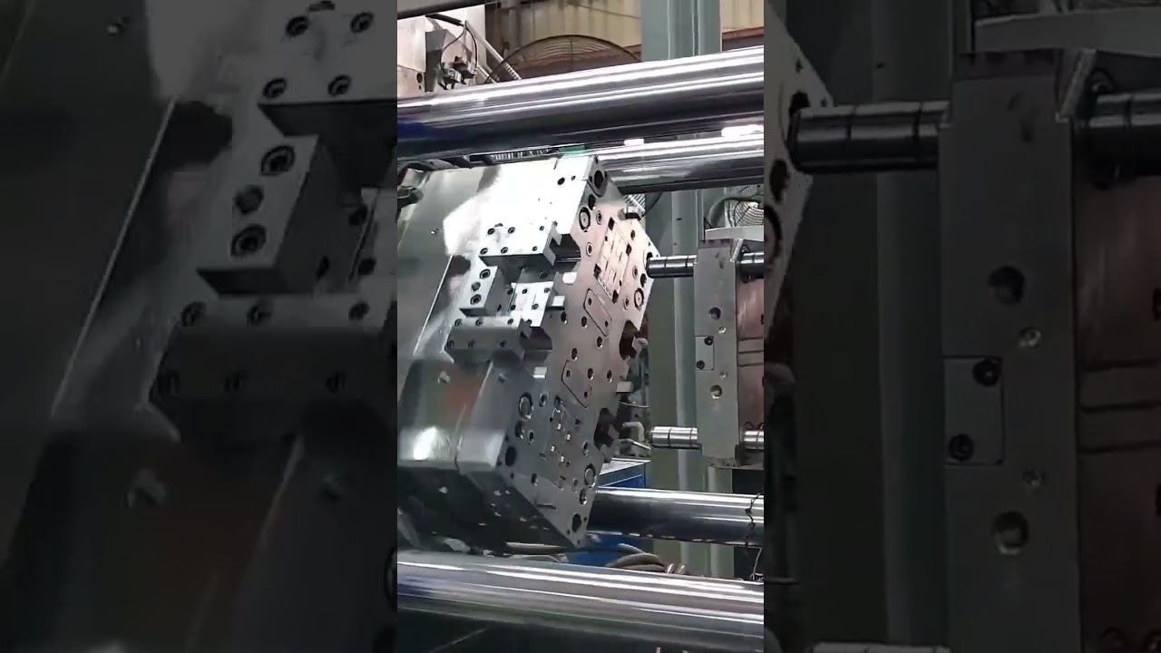 T1 mold trial video for a 2K mold
