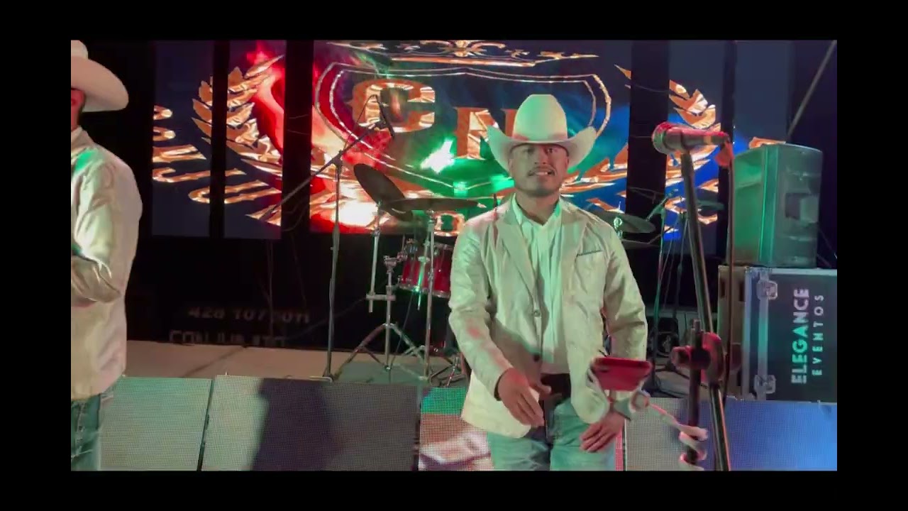 Ni más rico ni ma sobre (En vivo ) conjunto niebla de Ocampo Gto