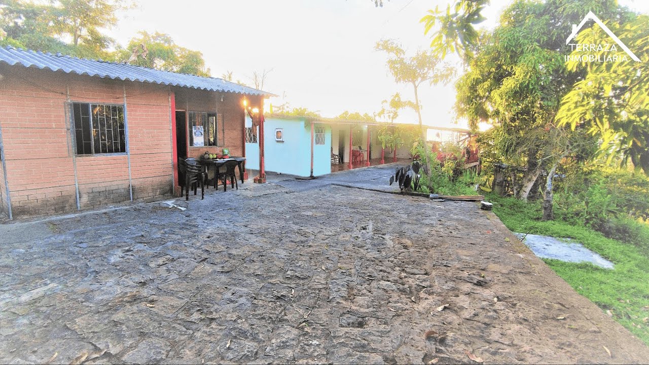Terraza Inmobiliaria - Mesitas del Colegio -  (Vereda Santa Isabel)