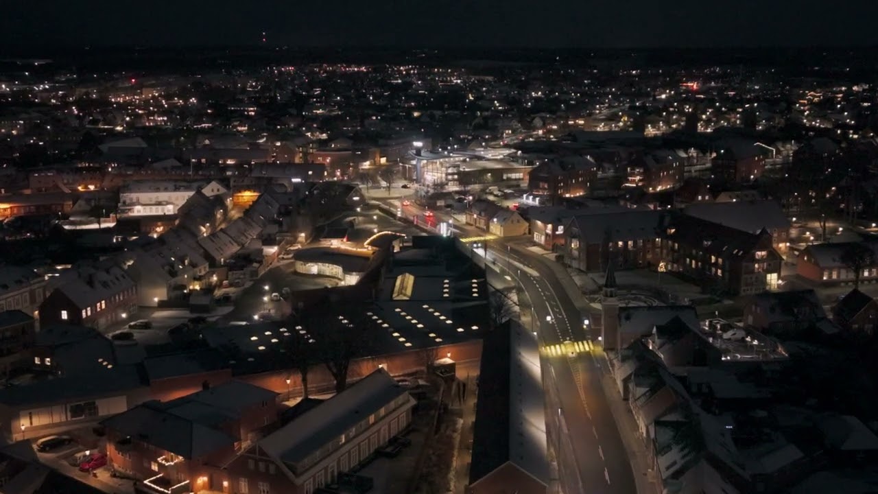 Varde by night