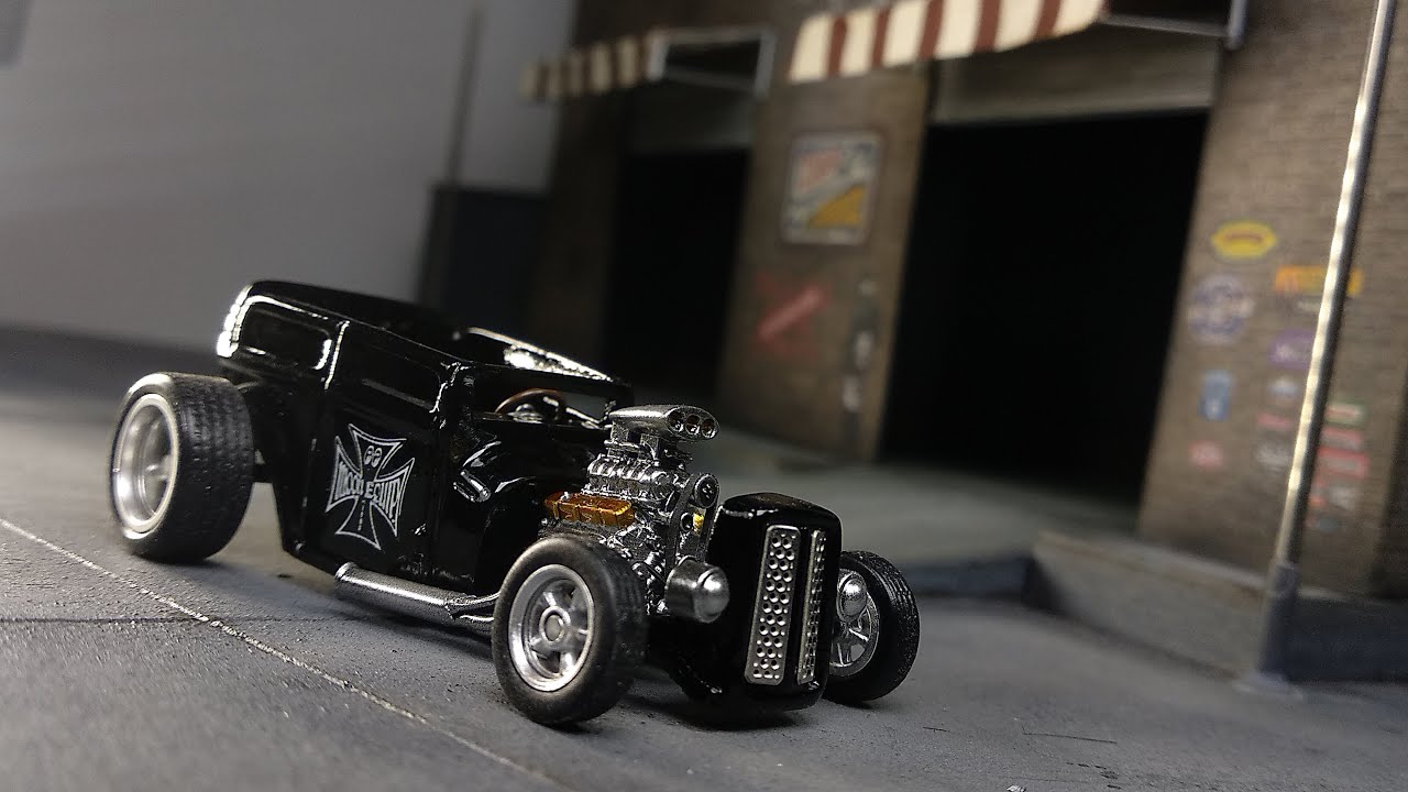 CUSTOM CHASSIS HOT ROD 1/64 HOT WHEELS