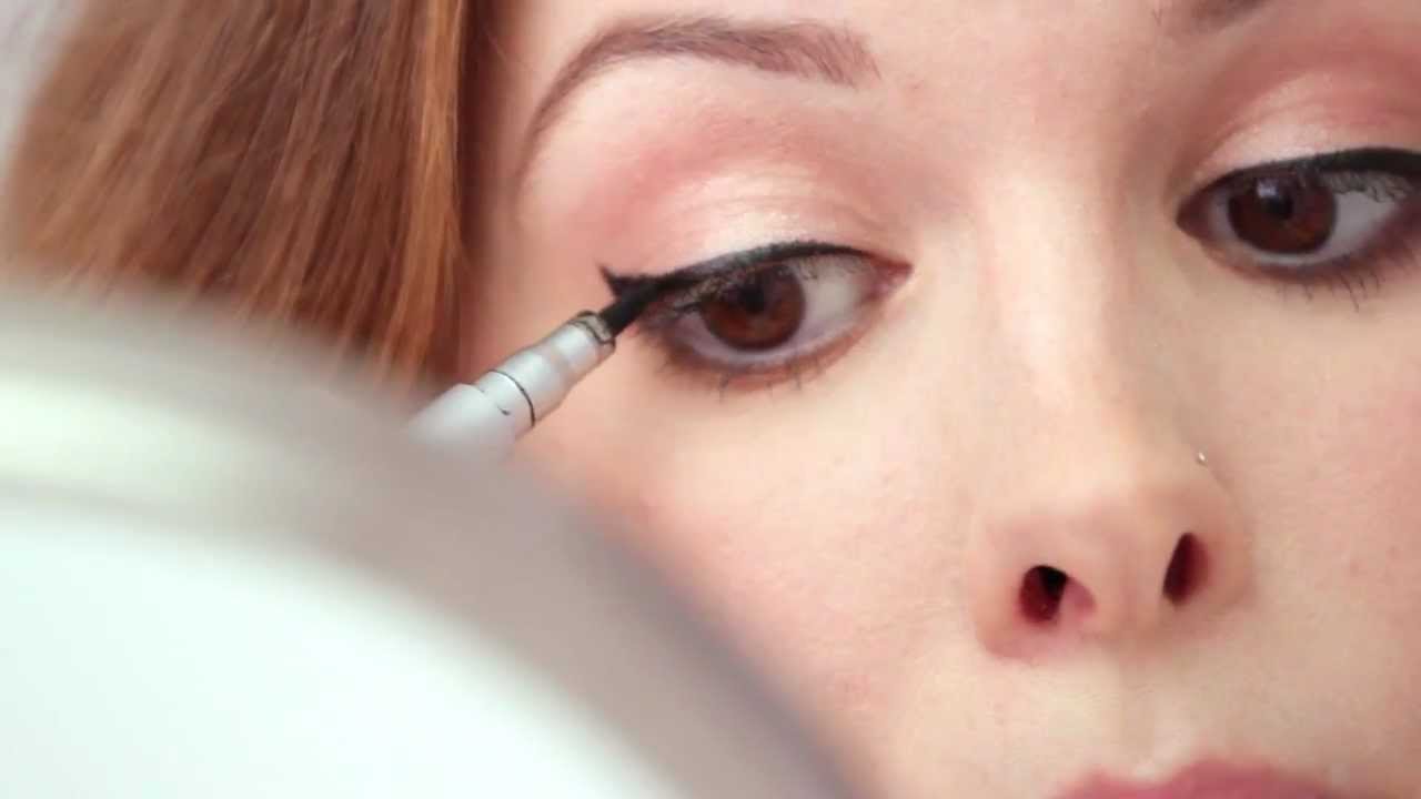 How To: Apply Liquid Eyeliner
